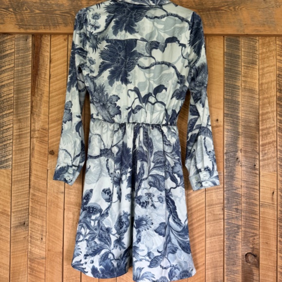 NWT Guess Long Sleeve Ayla Printed Dress - Picture 2 of 6